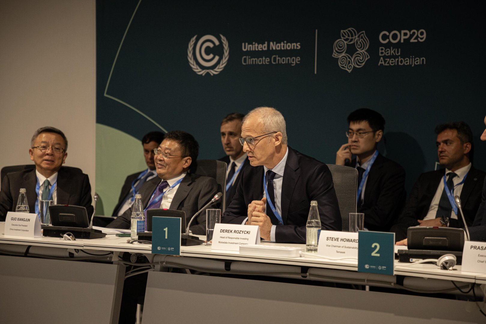 COP29 hosts discussions on role of sovereign wealth funds in financing energy transition (PHOTO)