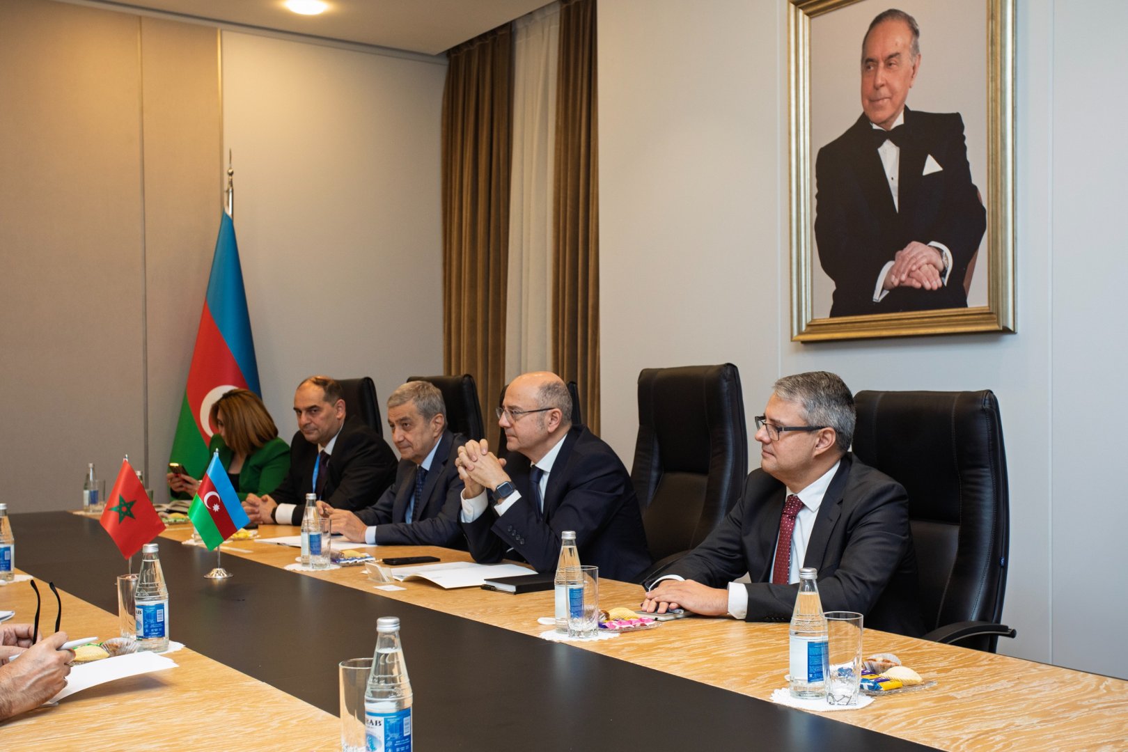Azerbaijan discusses cooperation with Moldova and Morocco in energy sector (PHOTO)