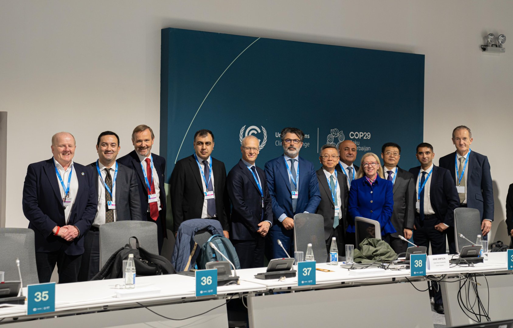 COP29 hosts discussions on role of sovereign wealth funds in financing energy transition (PHOTO)