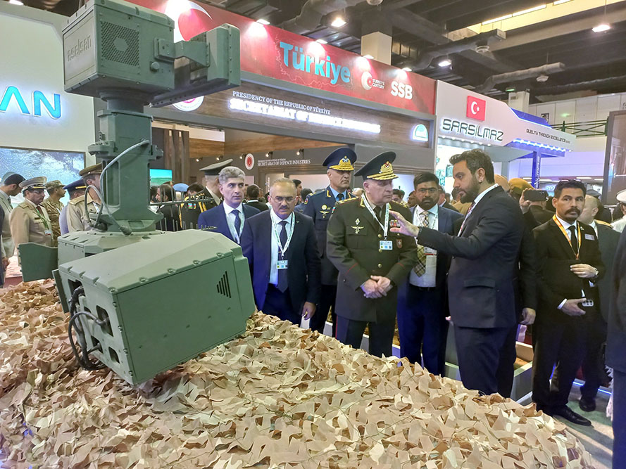 Chief of Azerbaijan Army's General Staff pays official visit to Pakistan (PHOTO)
