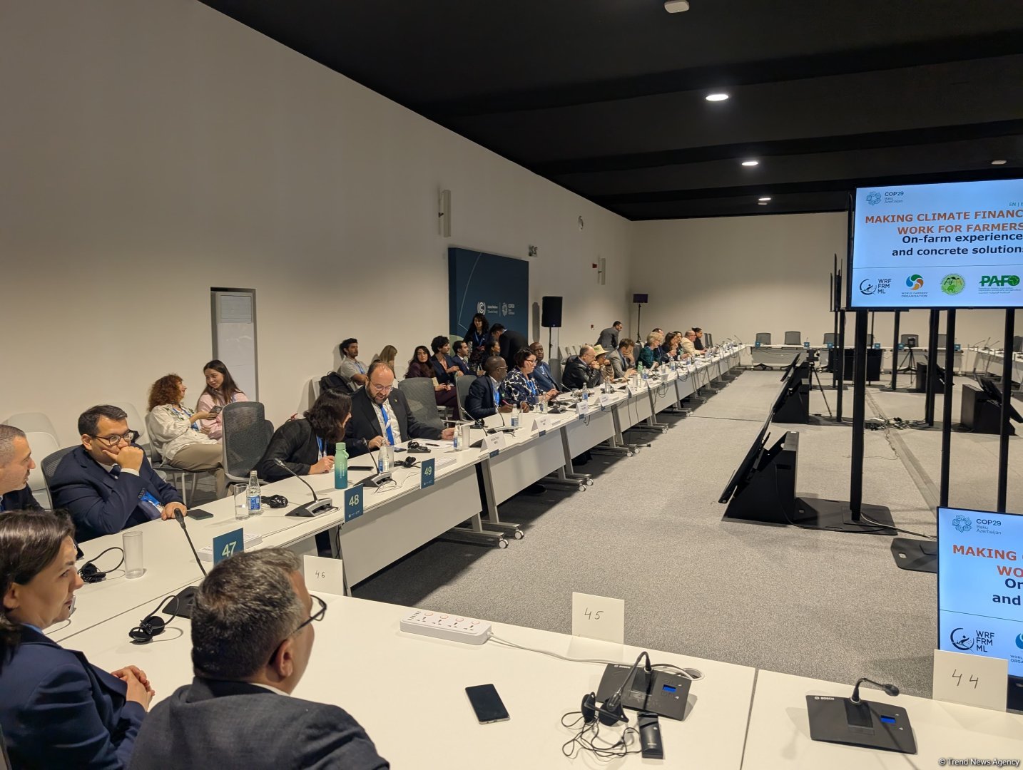 COP29 hosts panel debates on increasing climate finance for farmers (PHOTO)
