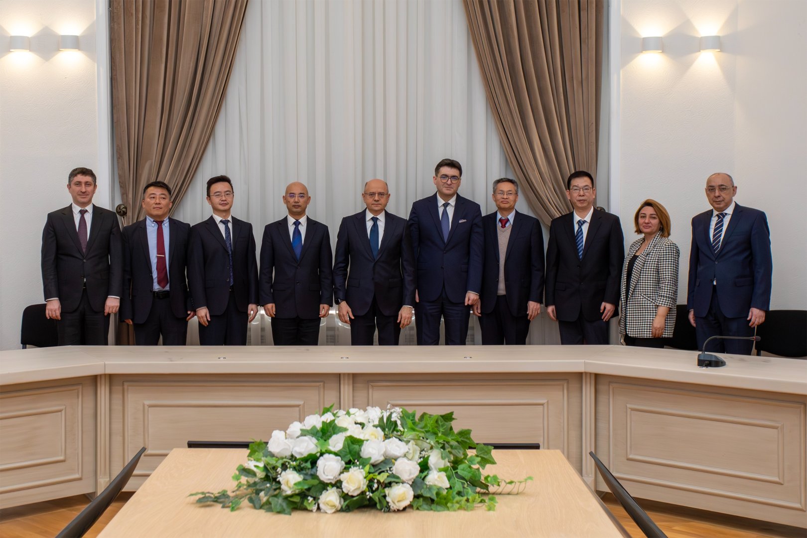 Azerbaijan, Chinese companies come to terms in energy storage (PHOTO)