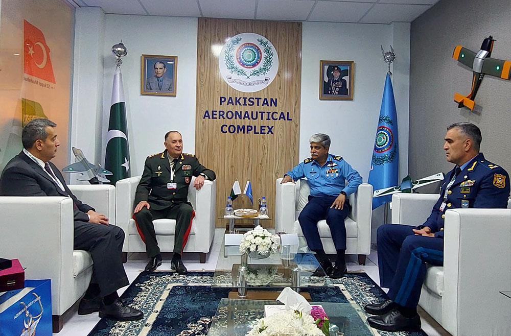 Azerbaijan, Pakistan parley military collaboration