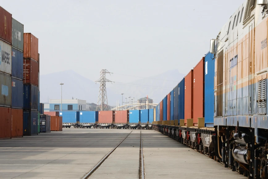 Uzbekistan's Fergana discloses its trade turnover with Azerbaijan in 5M2025