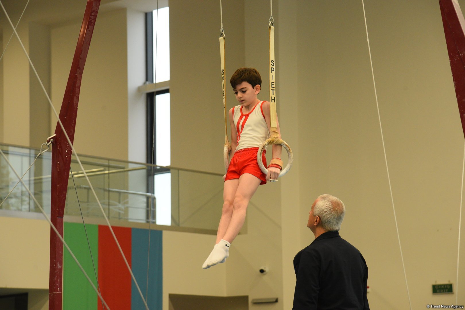 Men's, women's national artistic gymnastics competitions kick off in Baku (PHOTO)