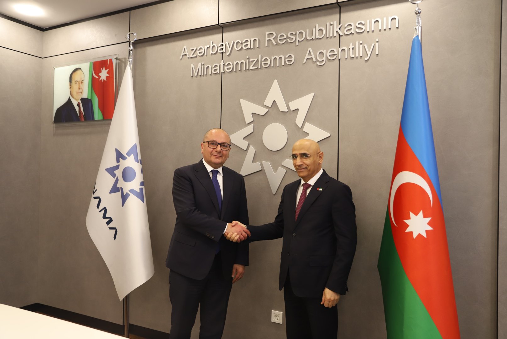 UAE to extend financial support for humanitarian demining activities in Azerbaijan (PHOTO)