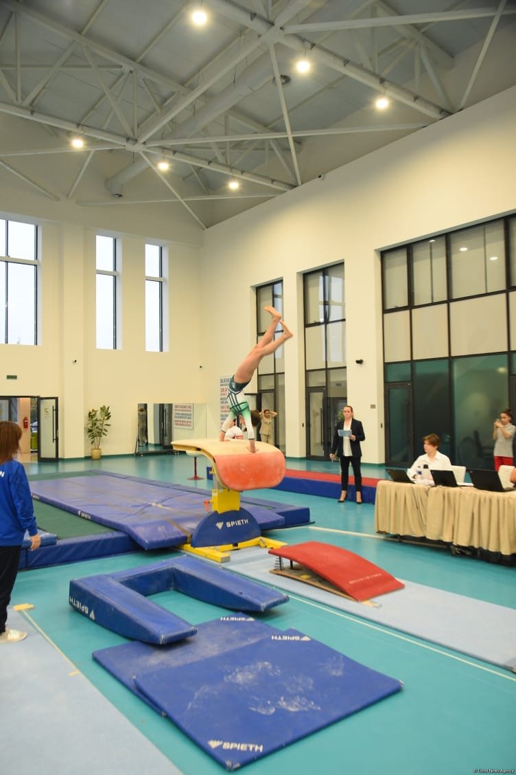 Men's, women's national artistic gymnastics competitions continue in Baku (PHOTO)