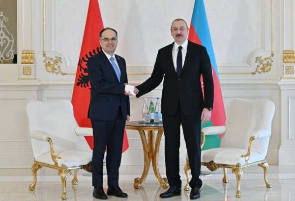 President Ilham Aliyev congratulates President of Albania