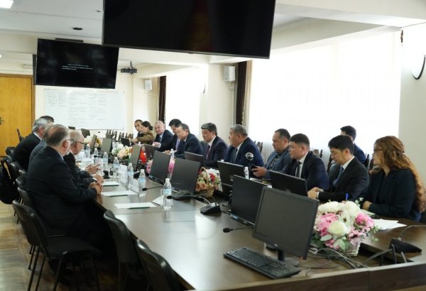 Kyrgyzstan pulls back curtain on ticking clock for its honey's EU registration