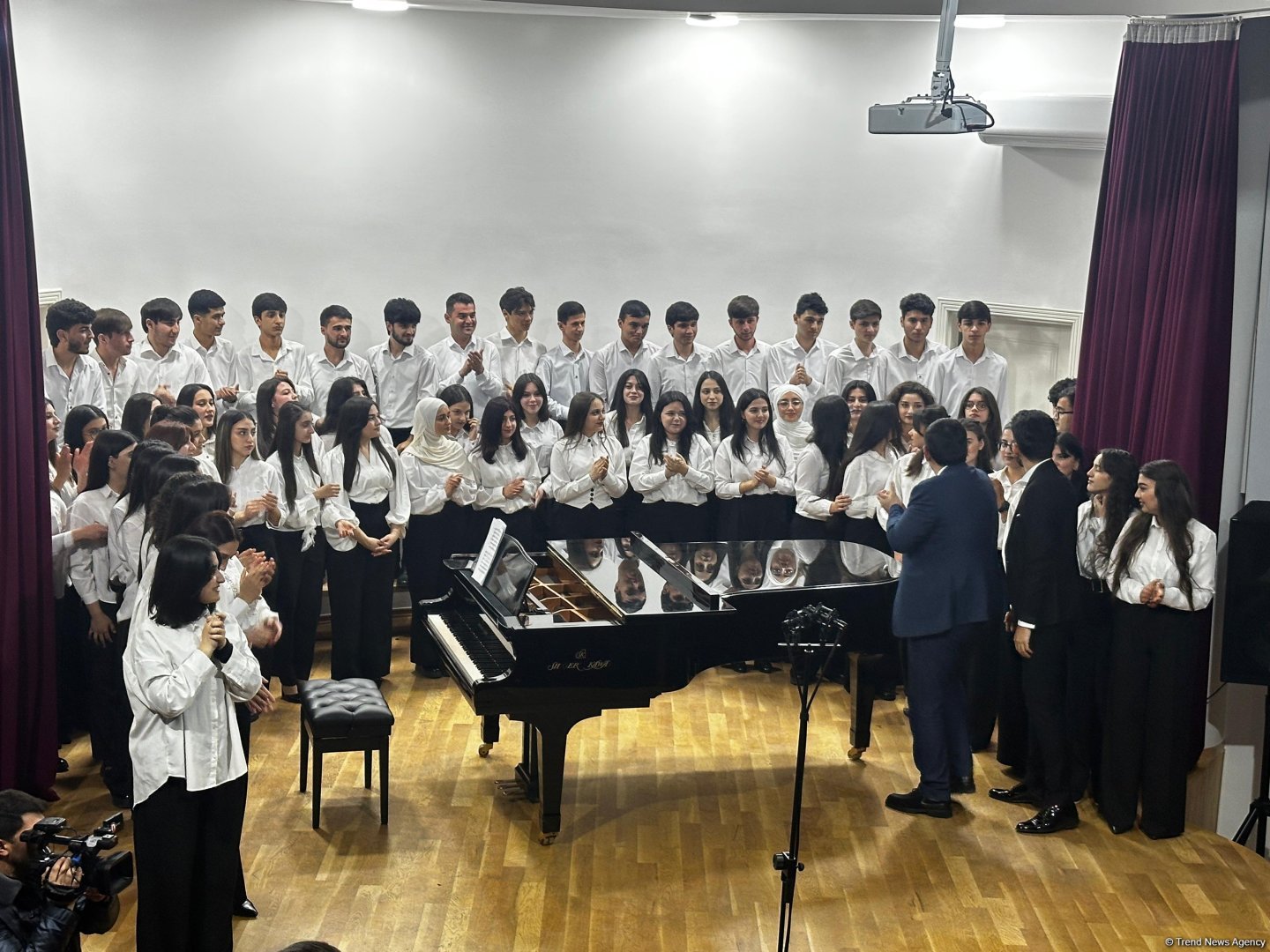 Azerbaijan's Khankendi celebrates creation anniversary of Karabakh University (PHOTO)