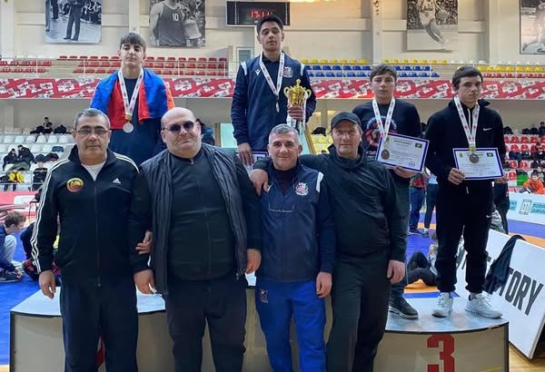 Azerbaijani wrestler triumphs over Armenian athlete in Georgia, claims first place (PHOTO)