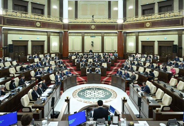 Kazakhstan’s Mazhilis gives green light for duty-free trade with Iran and Singapore