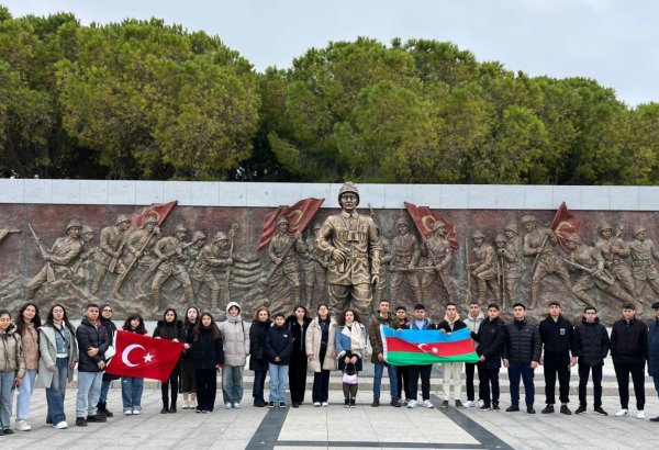 Azerbaijani, Turkish schoolkids visit Çanakkale within cultural exchange project (PHOTO)