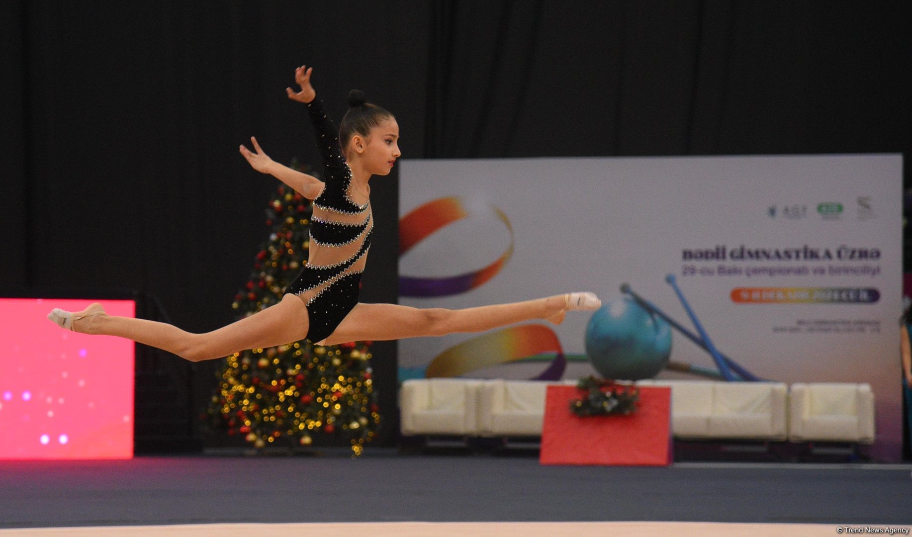 Azerbaijan's Baku 29th Rhythmic Gymnastics Championship kicks off (PHOTO)