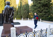 Azerbaijani security service staff visits National Leader Heydar Aliyev's tomb (PHOTO/VIDEO)
