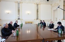 President Ilham Aliyev receives Holy See's Secretary for Relations with States and Int'l Organizations (PHOTO/VIDEO)