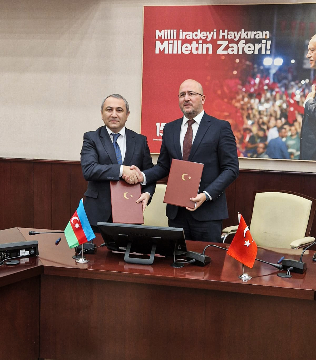 Azerbaijani-Turkish commission identifies interstate cargo transportation quotas (PHOTO)