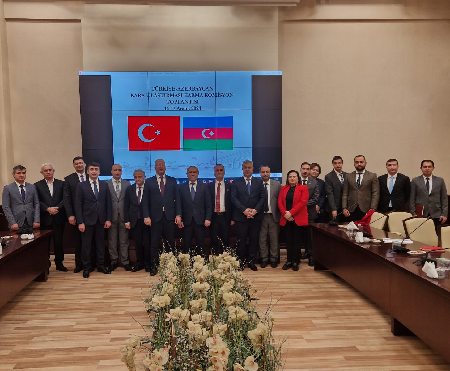 Azerbaijani-Turkish commission identifies interstate cargo transportation quotas (PHOTO)