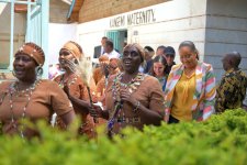 VP of Heydar Aliyev Foundation Leyla Aliyeva visits school and medical center in Nairobi (PHOTO)