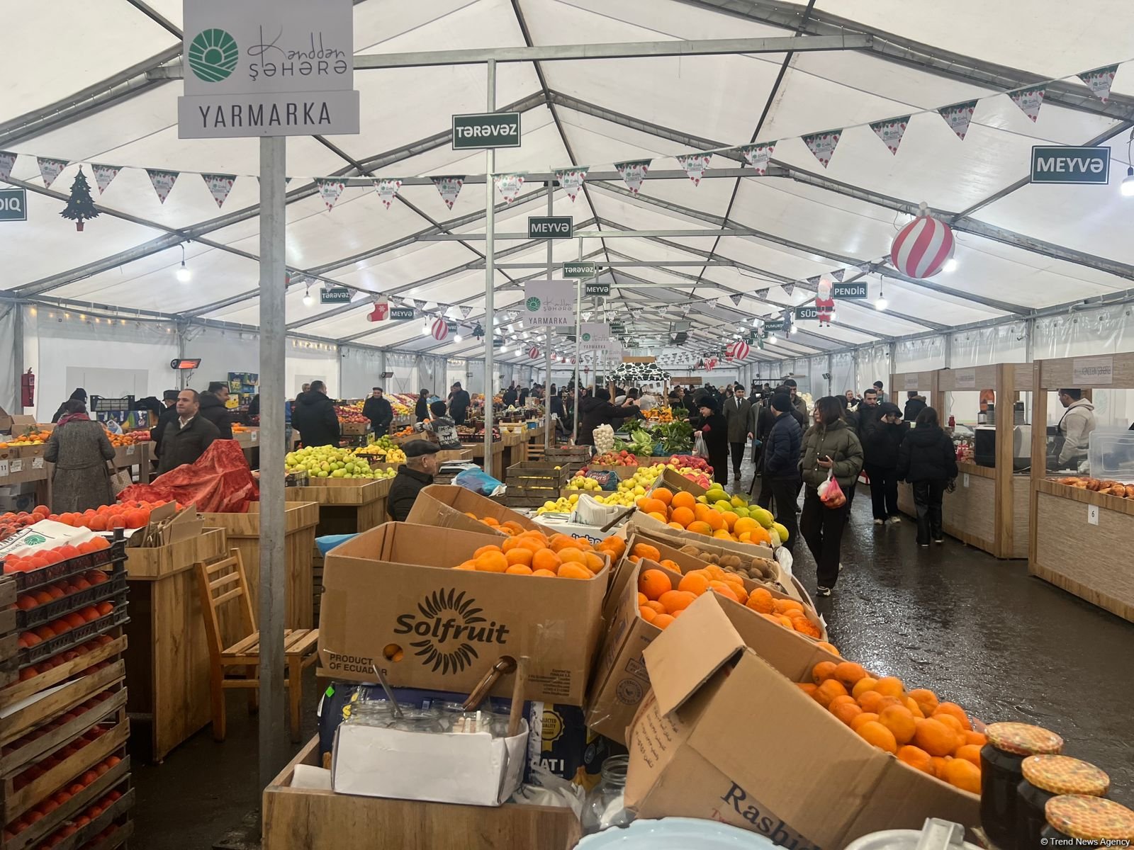 New Year's fair brings best of village treasures to Azerbaijan's Baku (PHOTO)