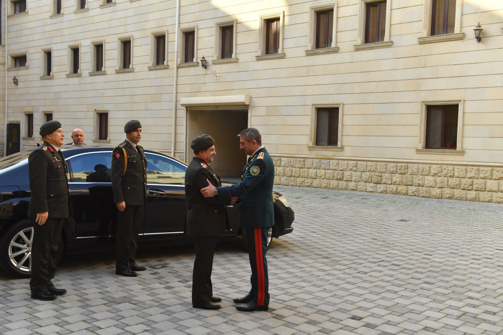 Azerbaijan Border Service, Turkish Land Forces seek closer military ties (PHOTO)