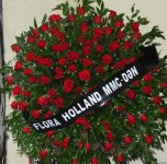 Azerbaijani people pay tribute to AZAL pilot killed in crash with flowers at his home (PHOTO)