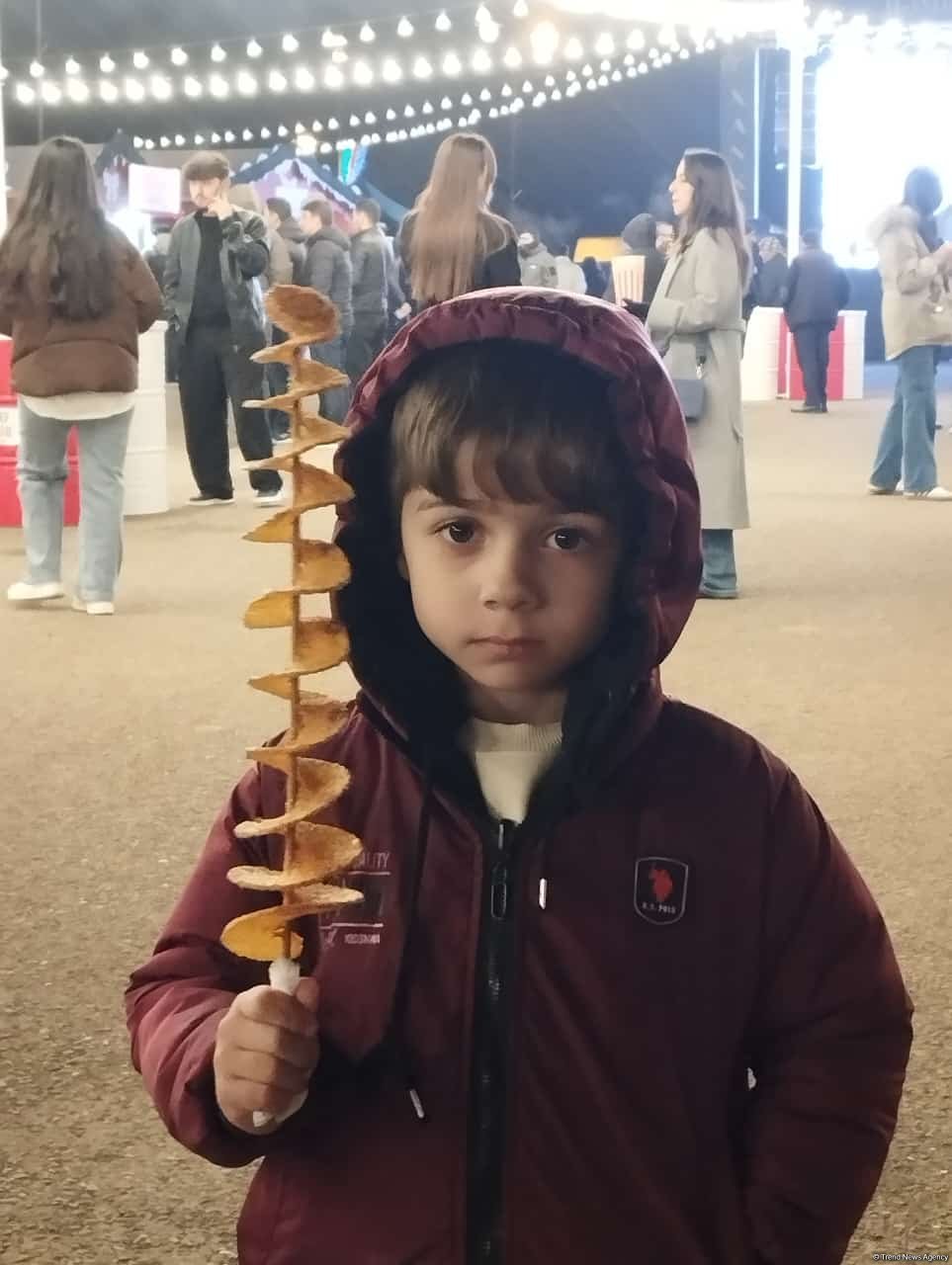 Winter Tale Fair catches eye among Azerbaijan's Khankendi residents (PHOTO)