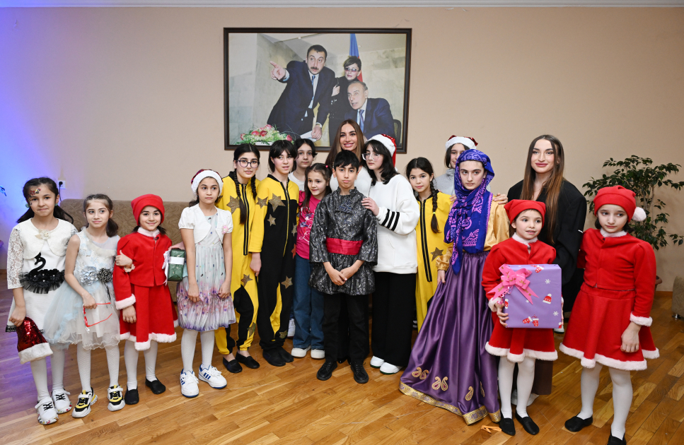 Head of Baku Media Center Arzu Aliyeva visits Social Service Orphanage No. 2 (PHOTO)