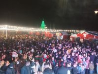Azerbaijan's Khankendi residents celebrate New Year with fireworks (PHOTO)