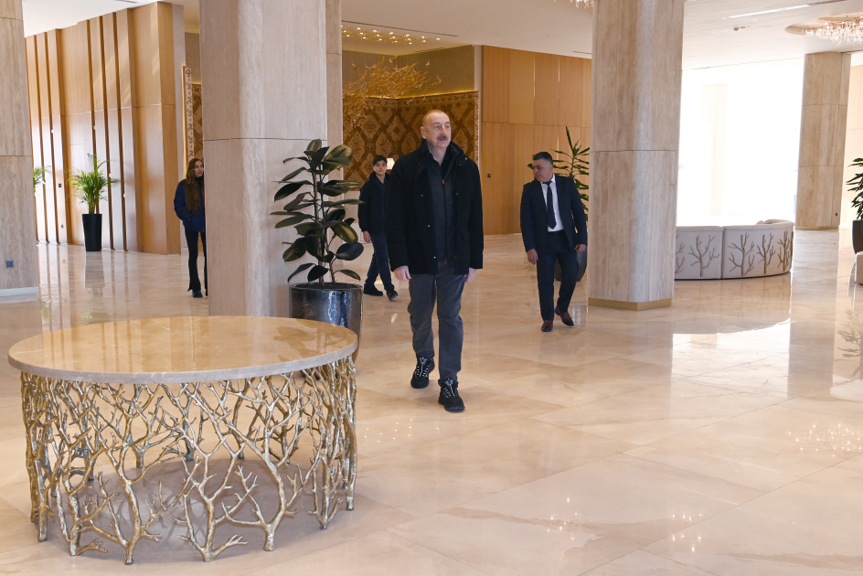 President Ilham Aliyev, First Lady Mehriban Aliyeva review works at “Lakeside” Hotel and Ski Club construction within Shahdag Tourism Complex (PHOTO/VIDEO)