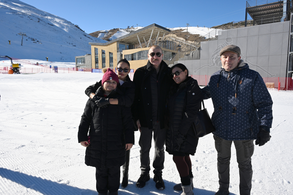 President Ilham Aliyev, First Lady Mehriban Aliyeva review works at “Lakeside” Hotel and Ski Club construction within Shahdag Tourism Complex (PHOTO/VIDEO)