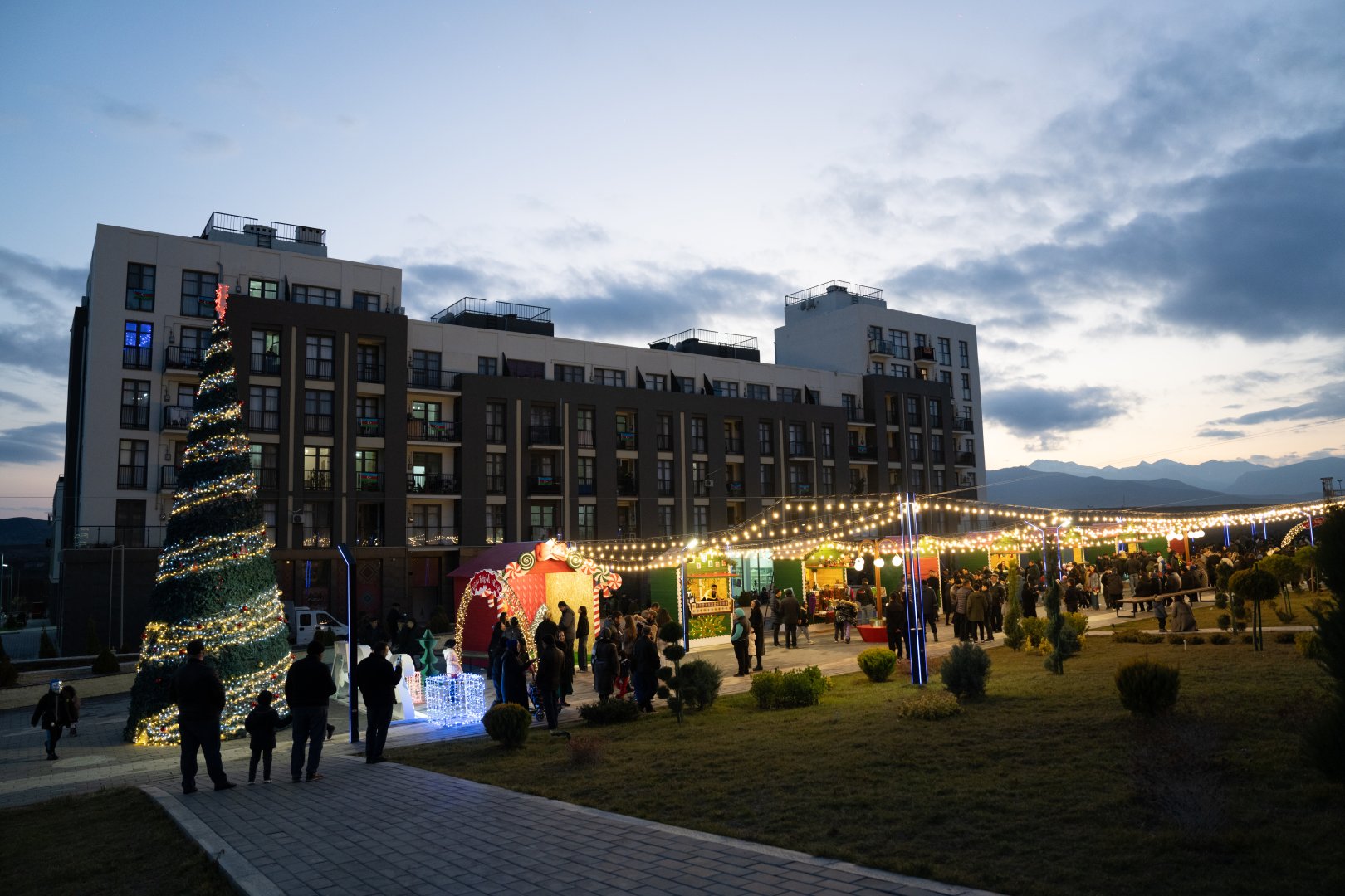 Azerbaijan's Fuzuli city hosting New Year fair (PHOTO)