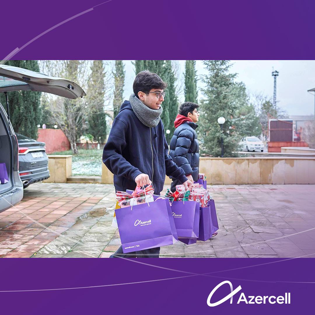 “Azercell Könüllüləri” congratulated children on the holidays (PHOTO)