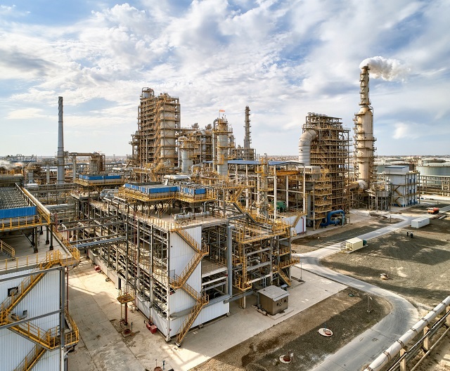 Kazakh Atyrau oil refinery achieves record output in 2024