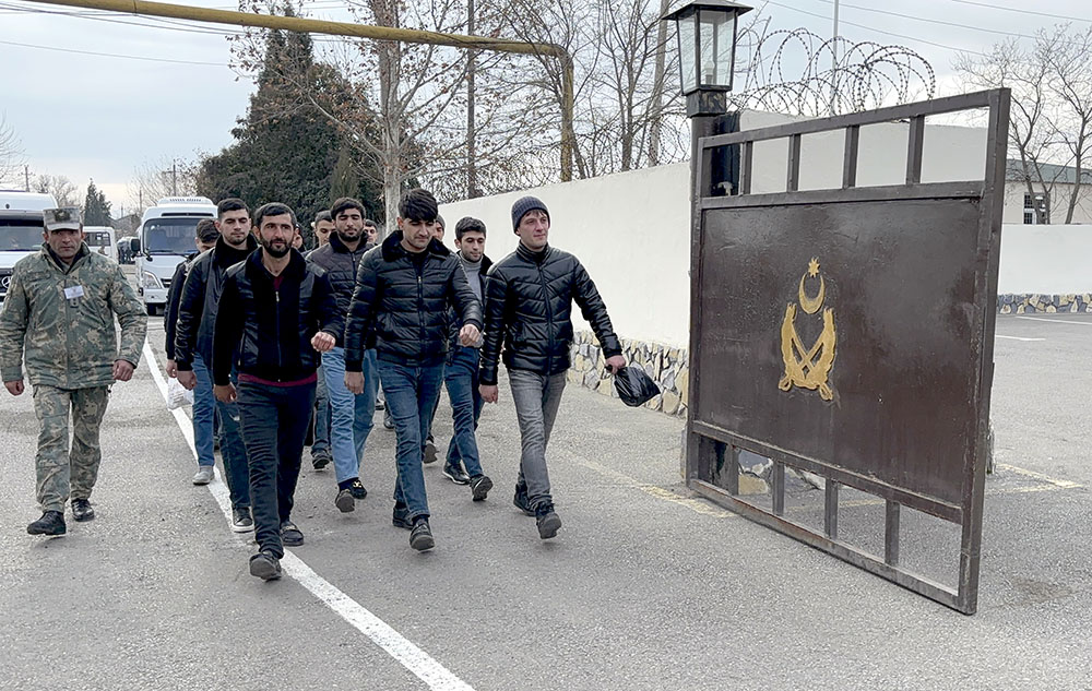 Azerbaijani army conducts regular training camps with conscripts (PHOTO)