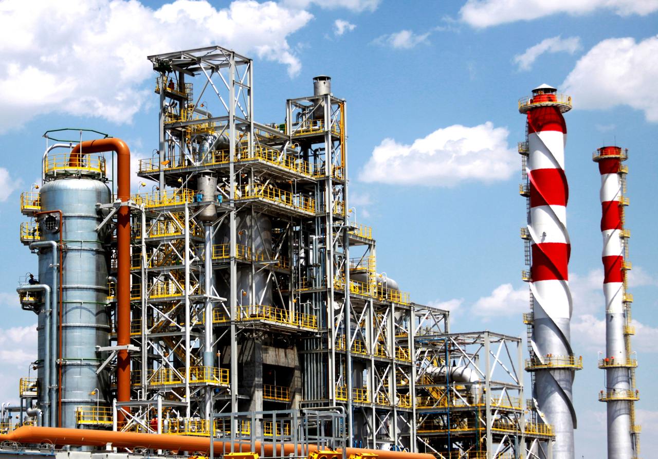 Kazakhstan’s Shymkent oil refinery hits brakes on one of its units