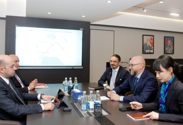 Azerbaijan's Baku Metro holds discussions with Asian Infrastructure Investment Bank