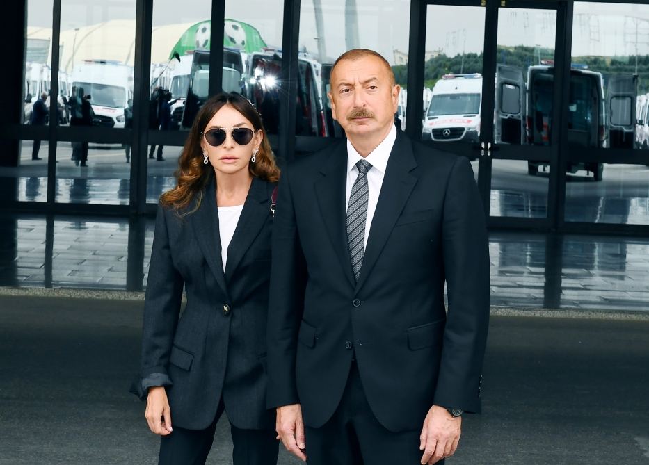 President Ilham Aliyev, First Lady Mehriban Aliyeva attend inauguration of Sugovushan residential complex