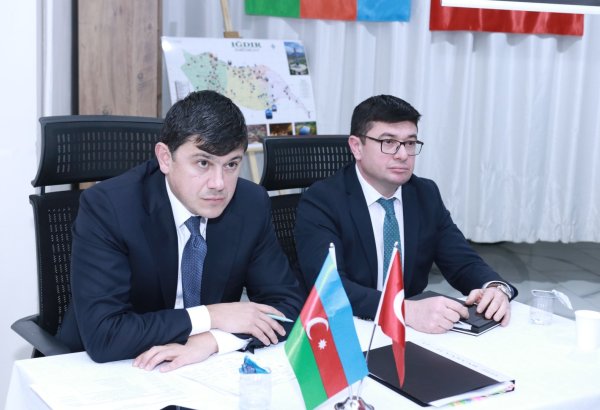 Turkish Igdir hosts meeting with Azerbaijani community (PHOTO)