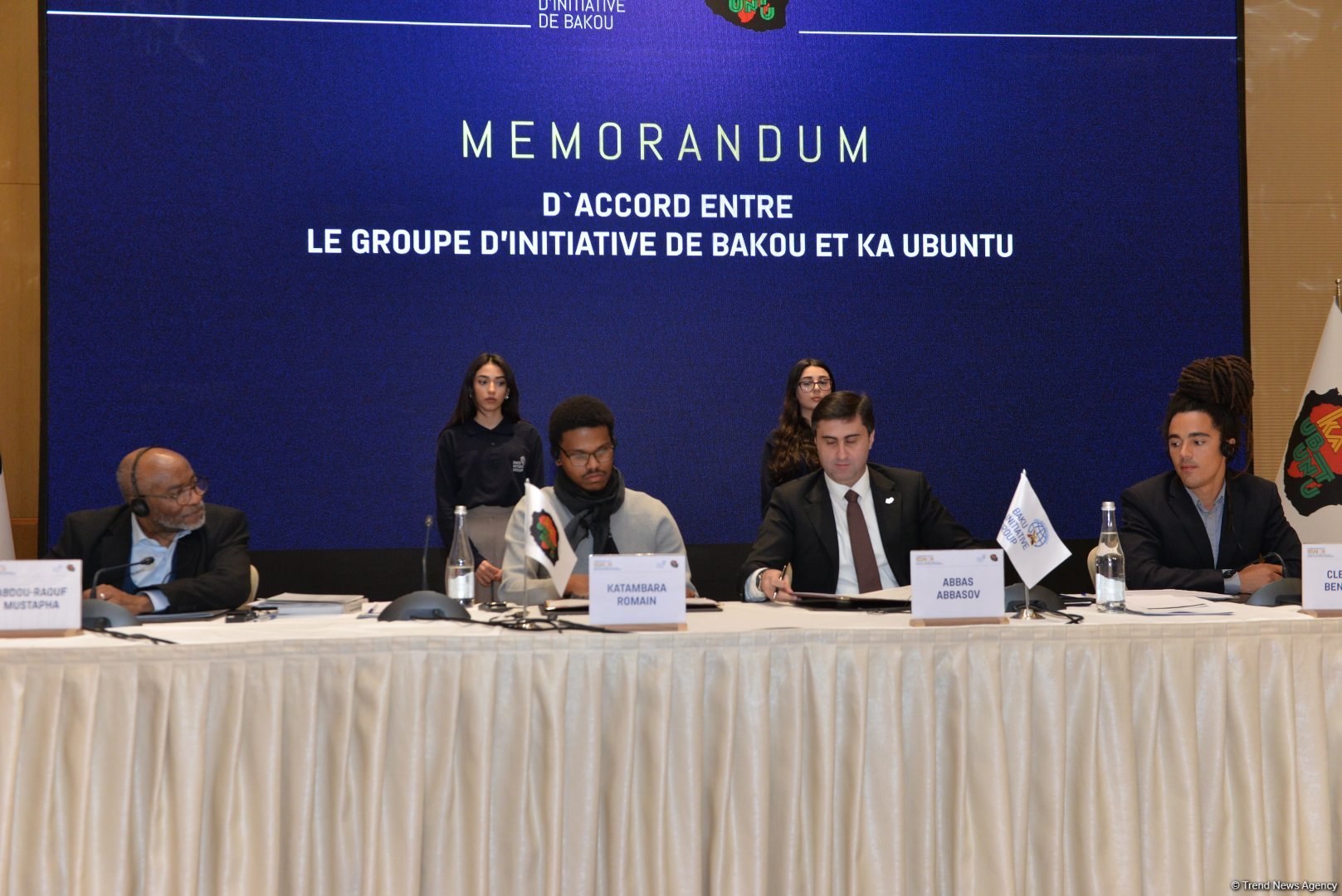 Azerbaijan's Baku Initiative Group, Réunion Island's Ka Ubuntu Organization sign memo (PHOTO)