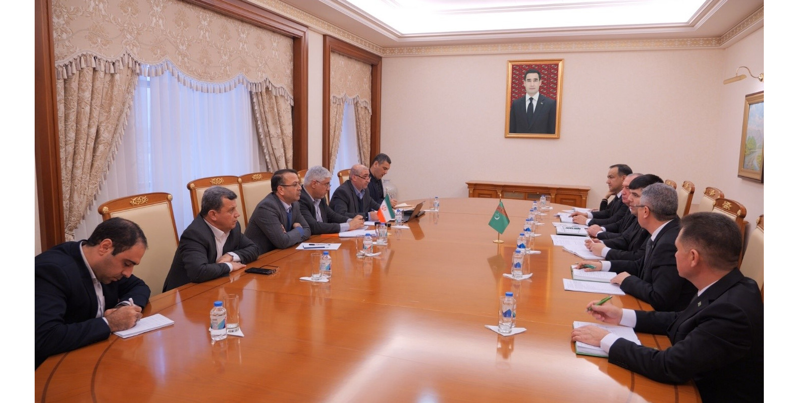 Turkmenistan, Iran aim to increase transit freight flows via customs checkpoints