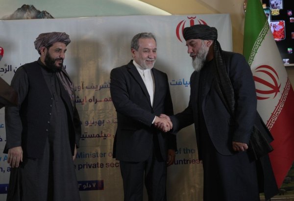 Iran, Afghanistan stress strategic vitality of transit and cargo transportation
