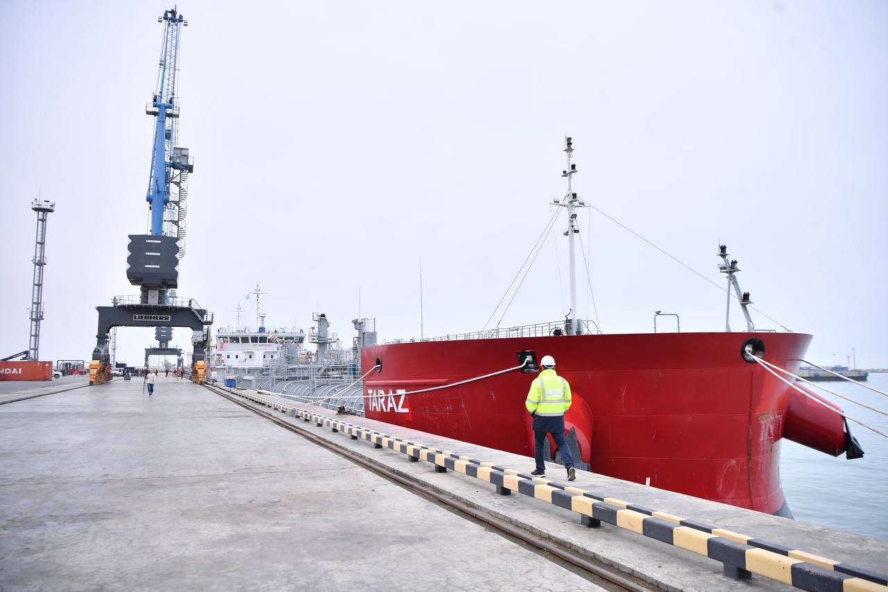 Kazakhstan makes inaugural oil shipment from its Kashagan to Baku Port