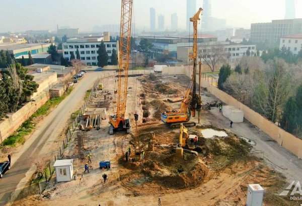 Azerbaijan launches new highway construction in Baku (VIDEO)