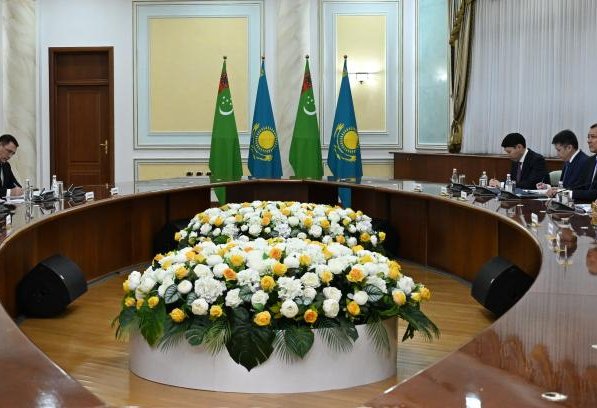 Kazakhstan, Turkmenistan aim for record-breaking trade turnover
