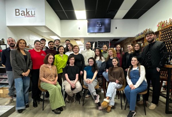 Azerbaijani house in Virginia celebrates Youth Day for compatriots