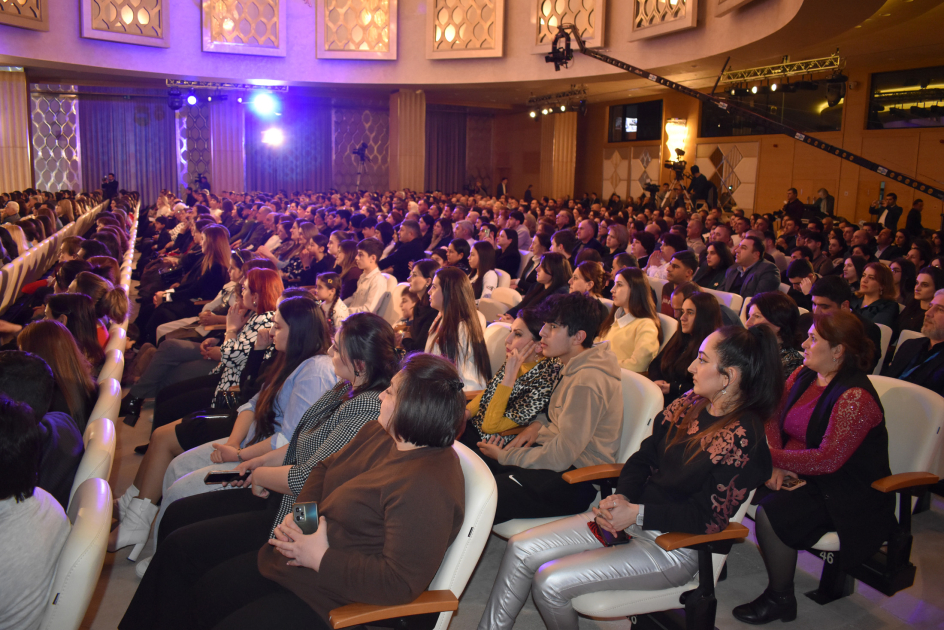 Azerbaijan's Gabala winds up Winter Tale' int'l music festival with final concert (PHOTO)