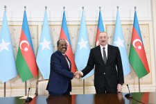 President Ilham Aliyev, President of Somalia make press statements (PHOTO)