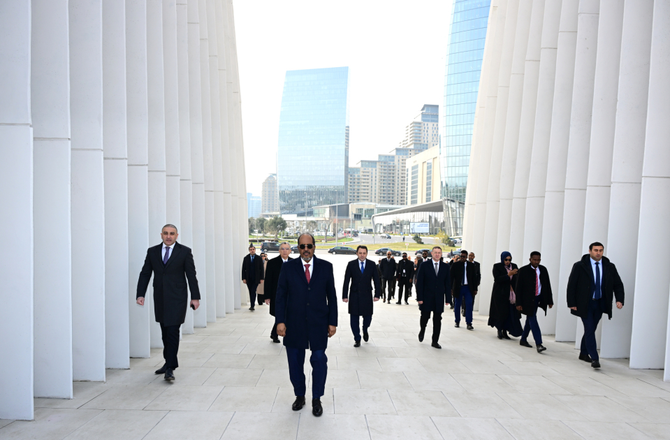 Somali President visits Victory Park in Azerbaijan's Baku (PHOTO)