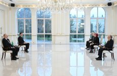 President Ilham Aliyev receives credentials of newly appointed ambassador of Türkiye (PHOTO/VIDEO)